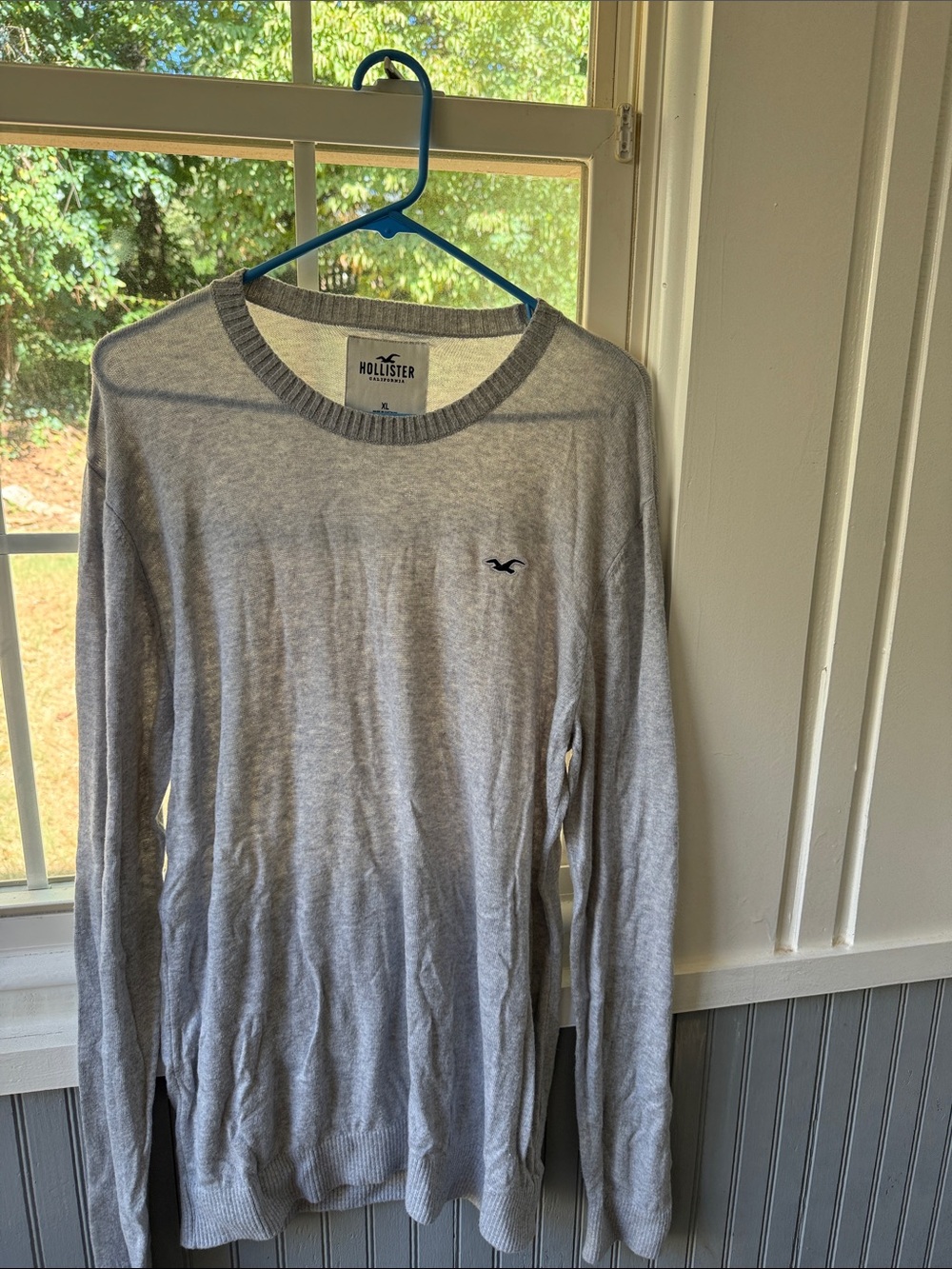 Hollister Light Gray Crewneck Knit Sweater